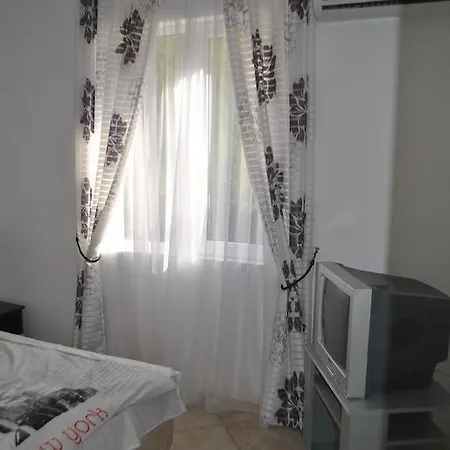 Апартамент Casa Brava 2 *